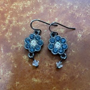 NWOT Blue Floral Dangle Earrings